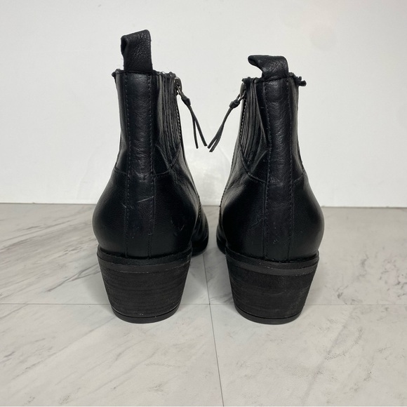 Sofft Ardmore Black Leather Bootie 8 1/2 - Picture 3 of 15